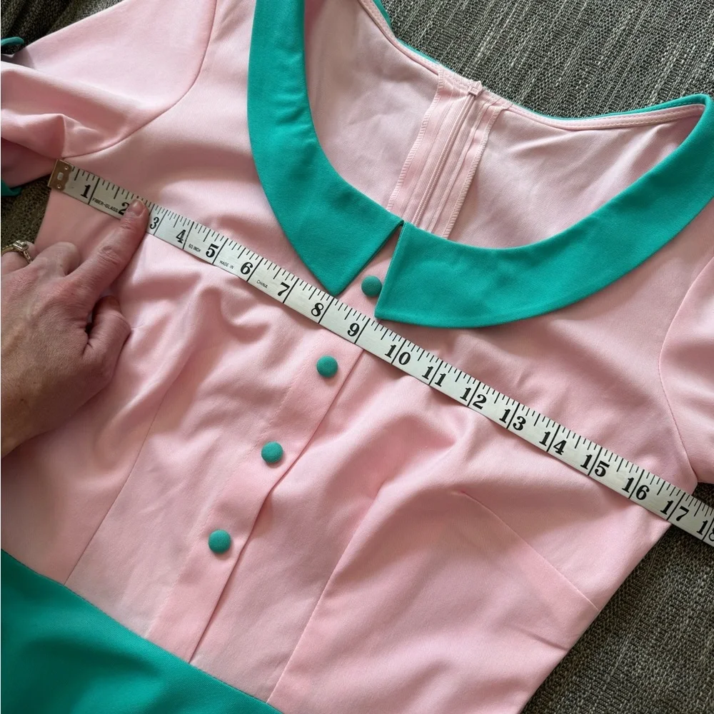 Retro Feminine Pink and Teal Swing Dress - Picture 4 of 5